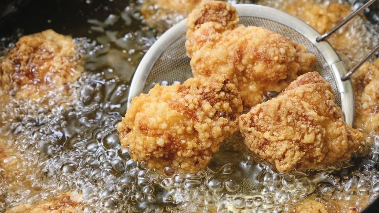 もも肉とむね肉の唐揚げはどう違う？