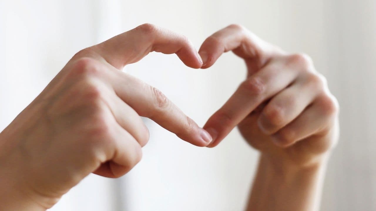 サイン会で推しと会話がはずむネタ＆質問例45選